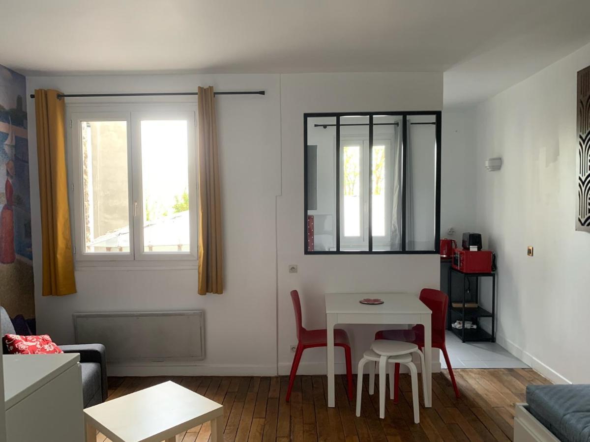 Studio Perfect For 2 Adults And 1 Kid, And Up To 2 Kids - Jourdain 20E, 25Mn To Louvre Via Line M11 Paris Exterior photo